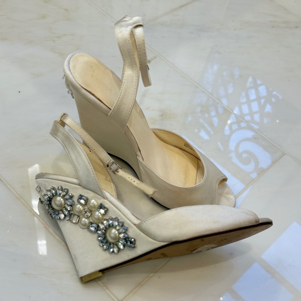 Menbur Cream Wedge Sandals with Floral Embellishments. Wedding Shoes. Worn Once